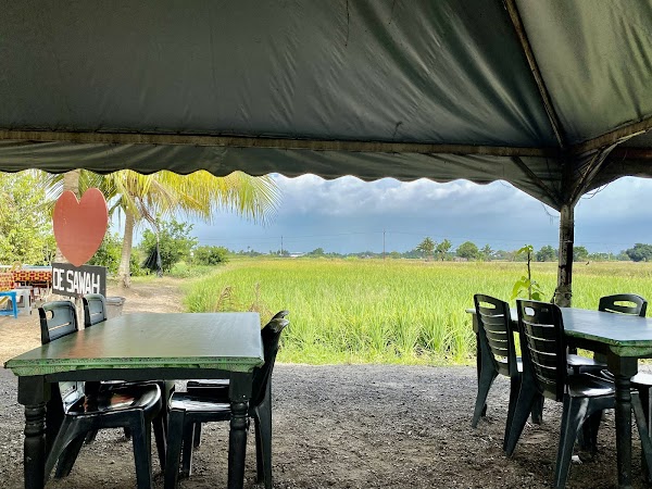 De Sawah Permatang Tiga Pajak Song - Photo 1