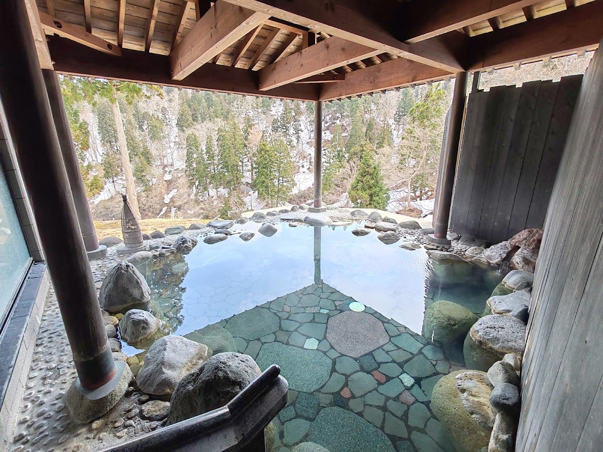 Takimikan - ryokan in Ginzan Onsen, Yamagata (3)