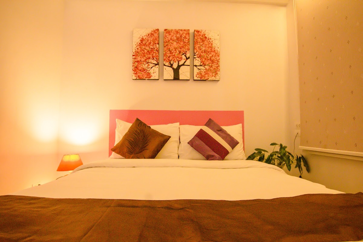 Queen Boutique Hotel - Photo 5