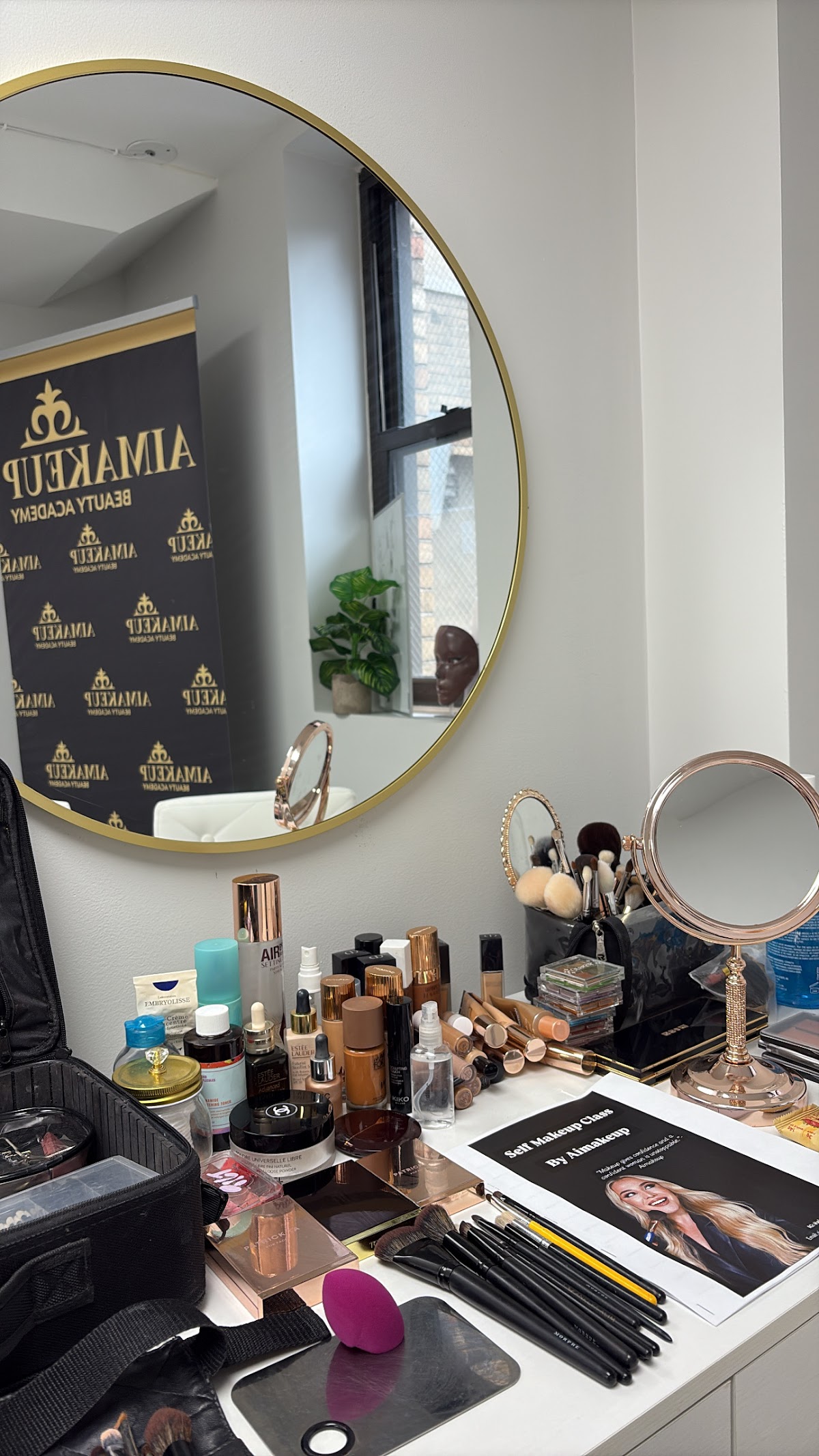 Aimakeup Makeup School New York ,Makeup and Hair salon, Makeup Course & Makeup Class: Google Places image 2
