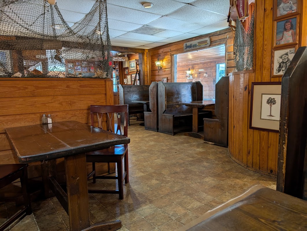 Easterby's Family Grille photo 5