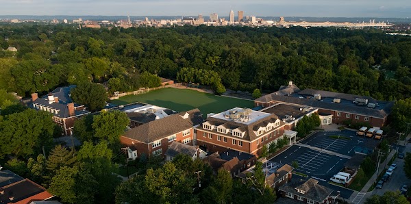 LOUISVILLE COLLEGIATE SCHOOL exterior