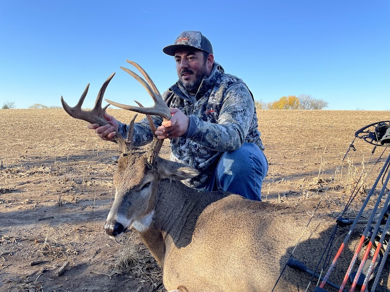 Kansas Trophy Whitetails LLC - Photo 1