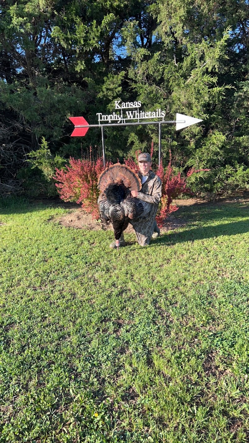 Kansas Trophy Whitetails LLC - Photo 3