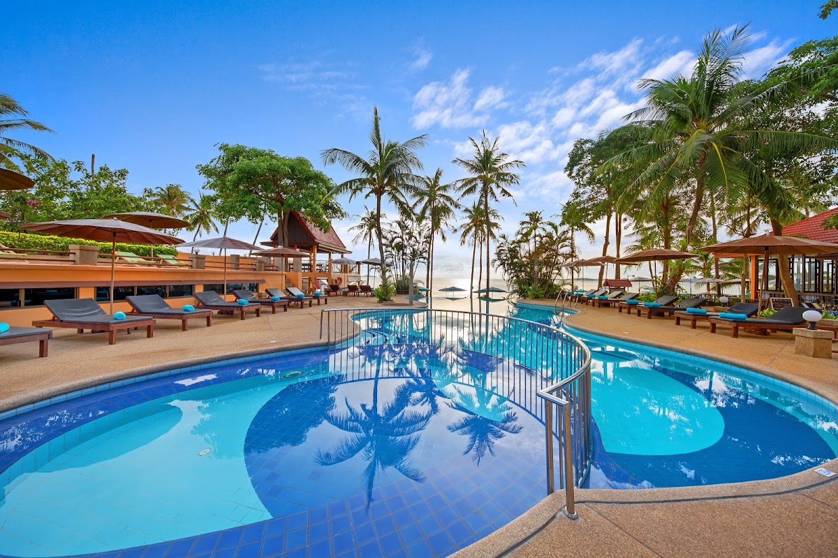 Pinnacle Resort - Main view