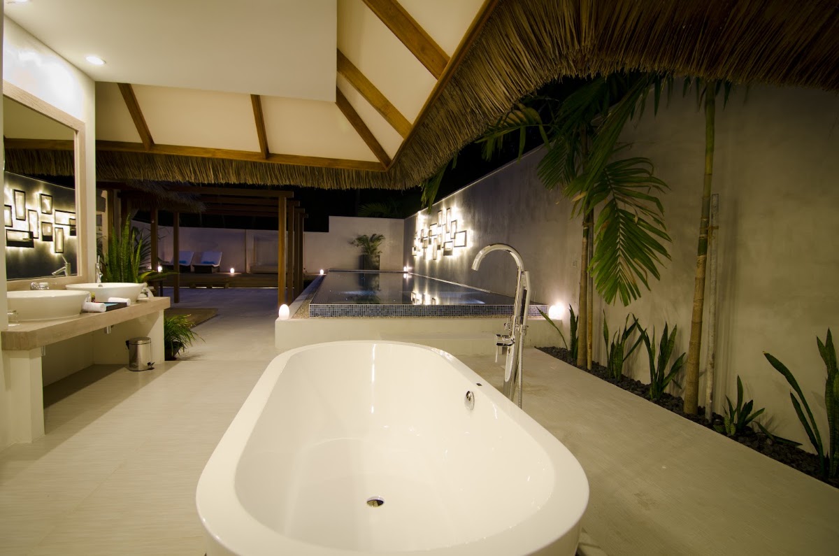 Kuramathi Island Resort