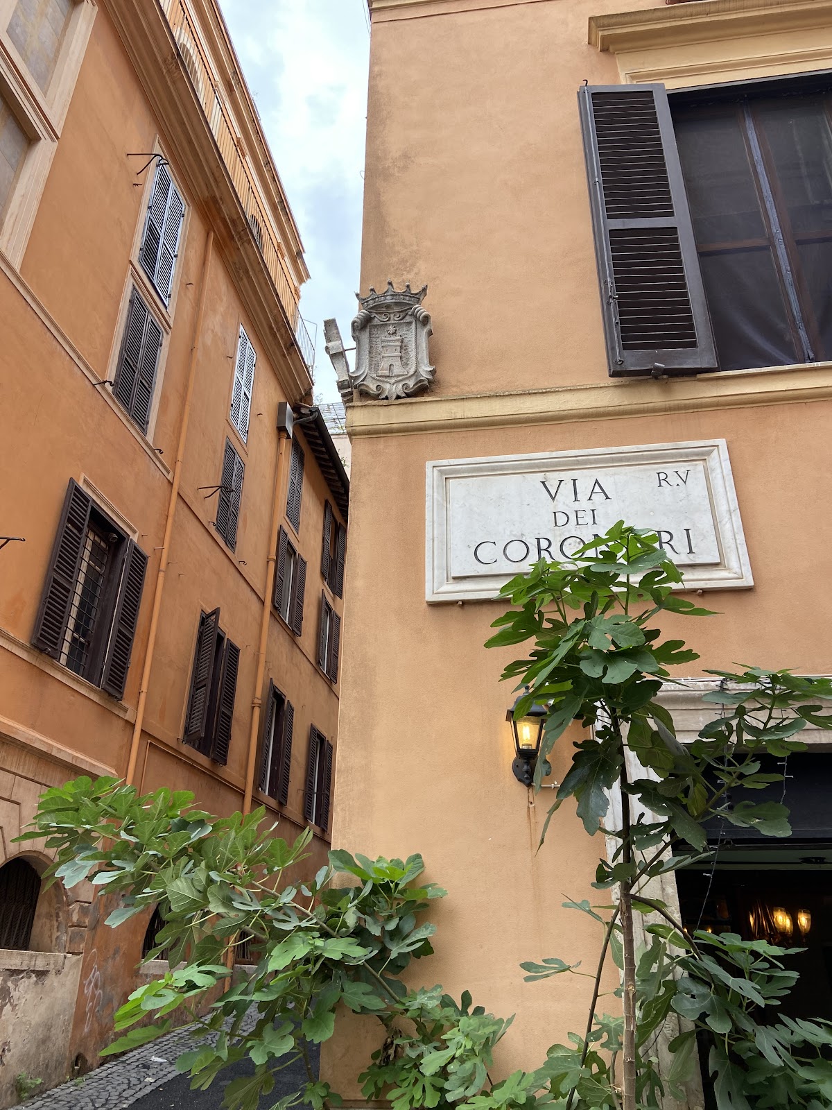 Via dei Coronari