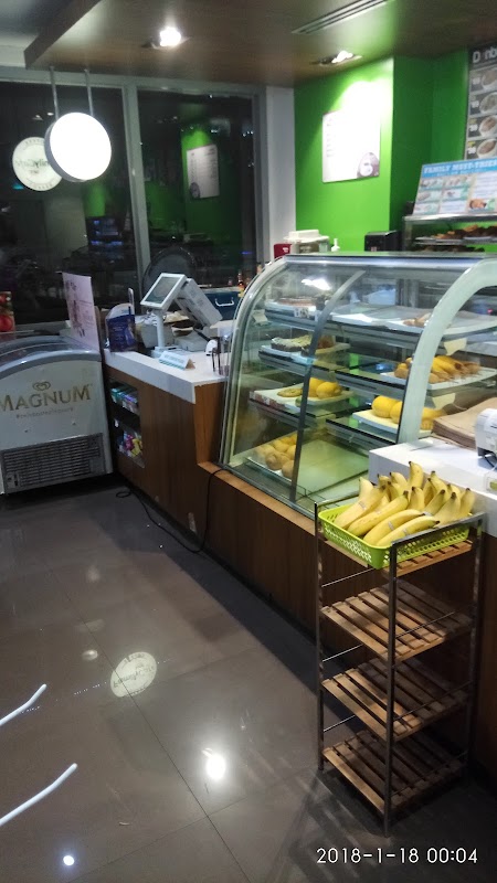 FamilyMart Science Hub