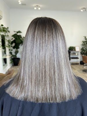 Create Hair Artistry photo 2