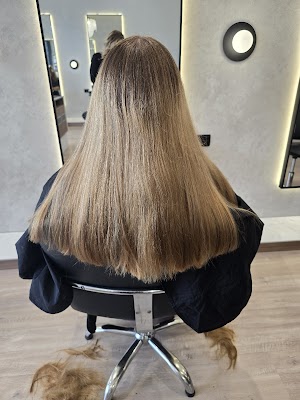 Leave Looking Gorgeous photo 2