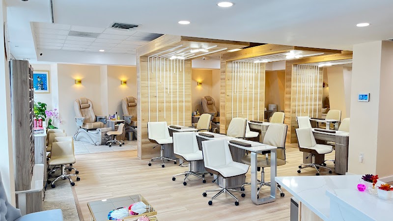 Mani Pedi Cherry Creek