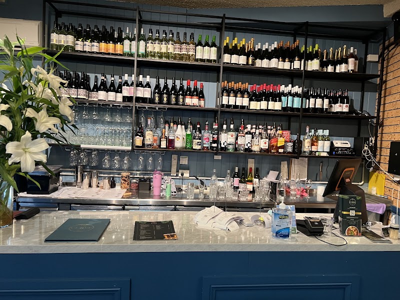 The Curve Thai Restaurant photo 1