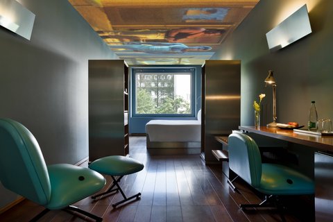 The Hotel Luzern, Autograph Collection 5