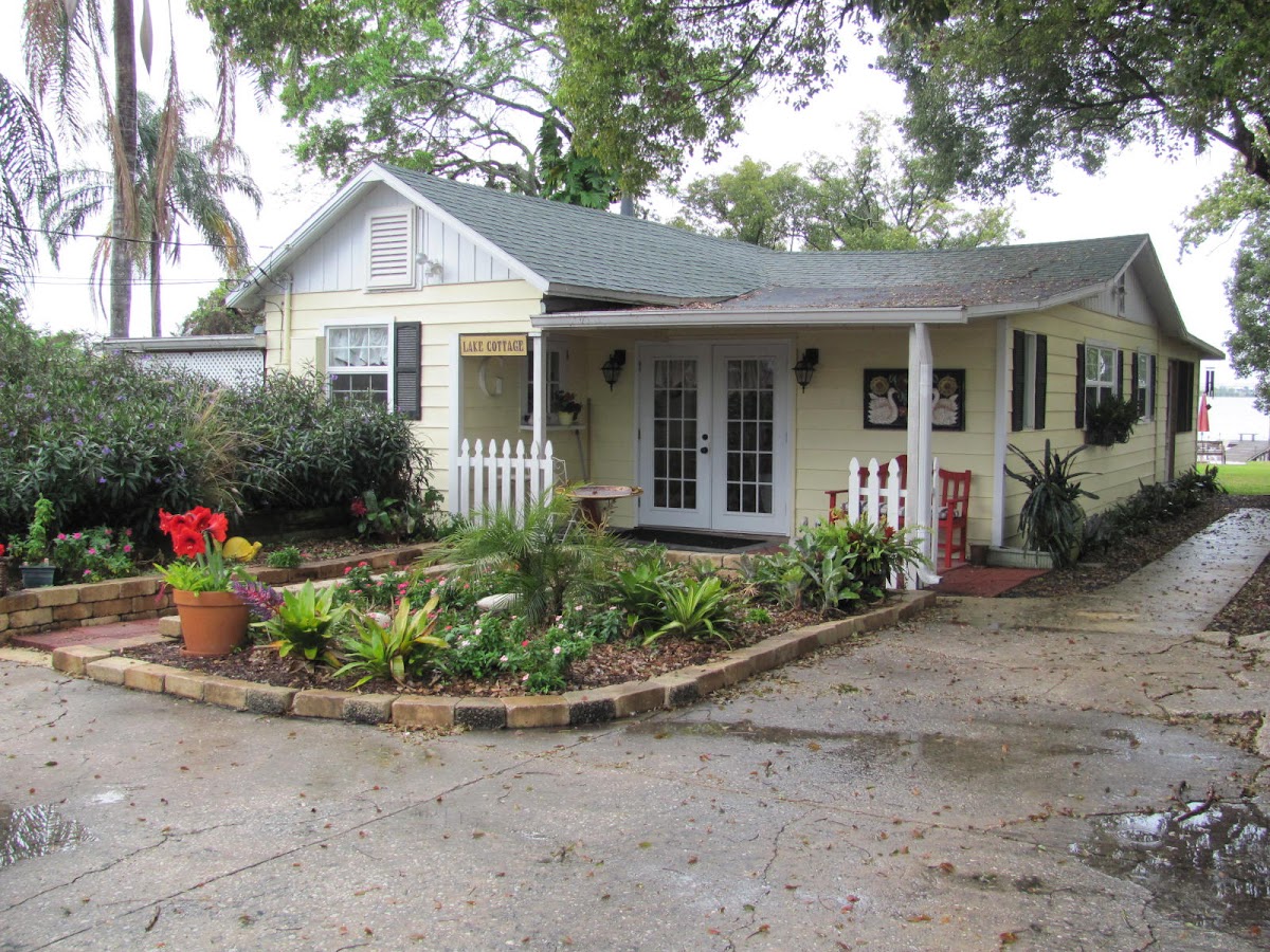 The Cottage on Lake Fairview: Google Places image 3
