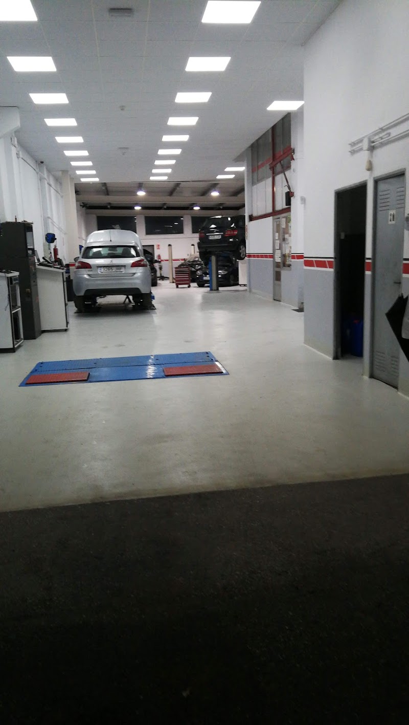 Talleres Paco photo 4