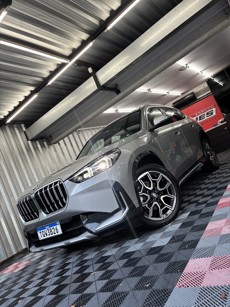 Foto de Espaço Naves - Spa Automotivo - Película Automotiva de Alta Performance