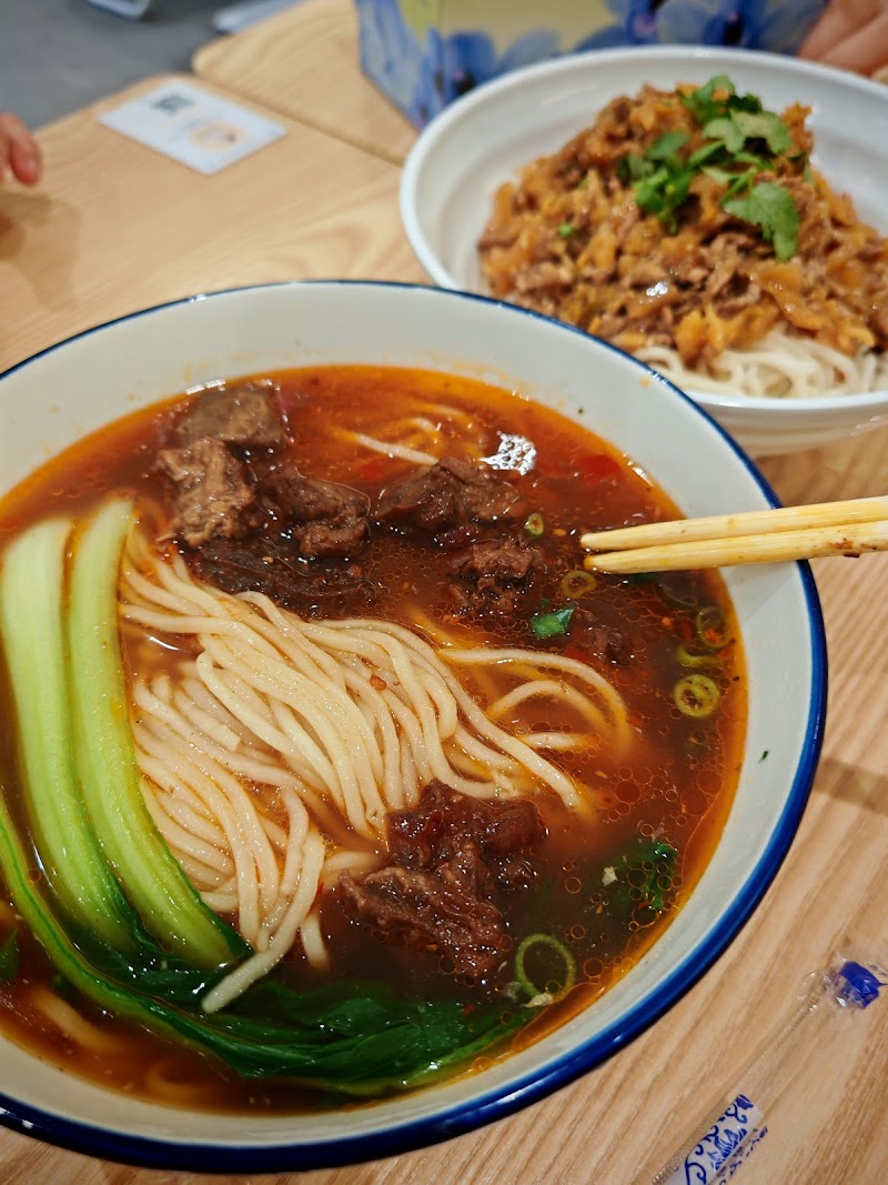 Jenny ‘s Bun photo 3