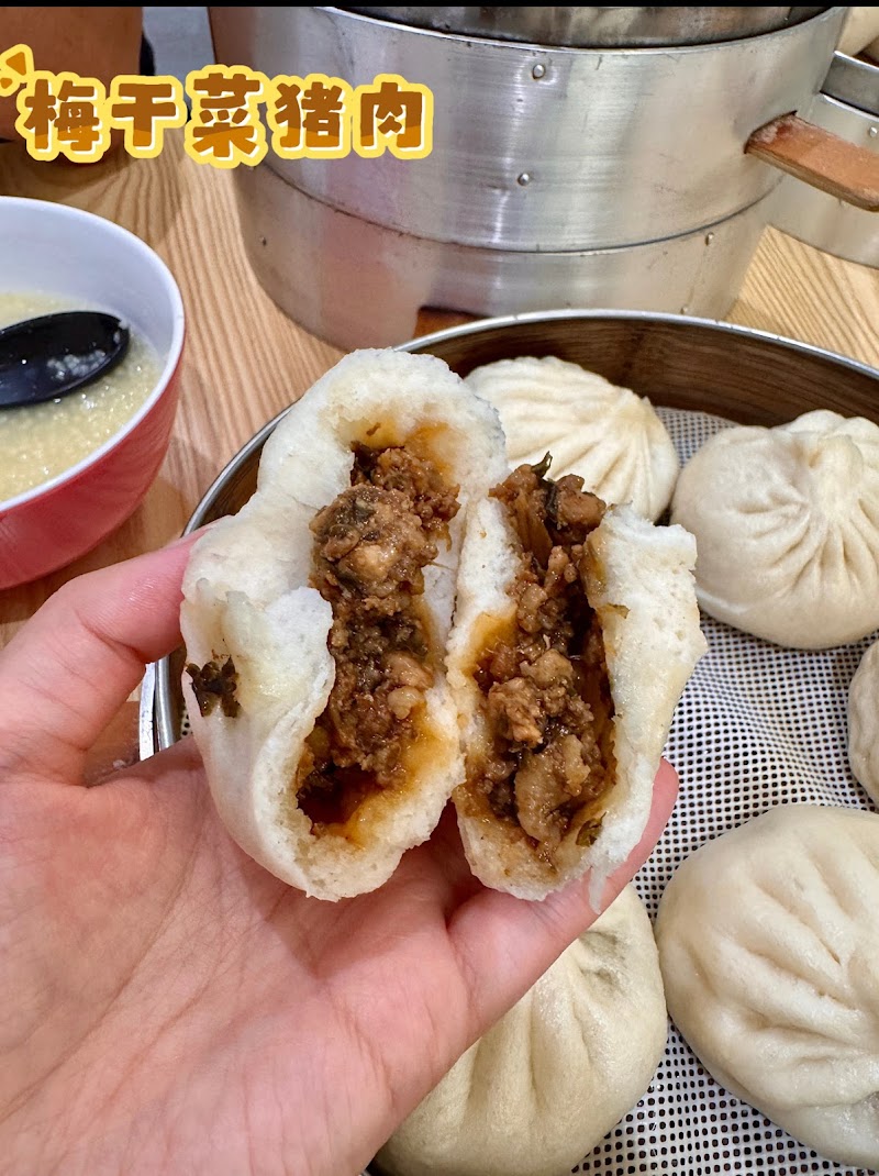 Jenny ‘s Bun photo 10