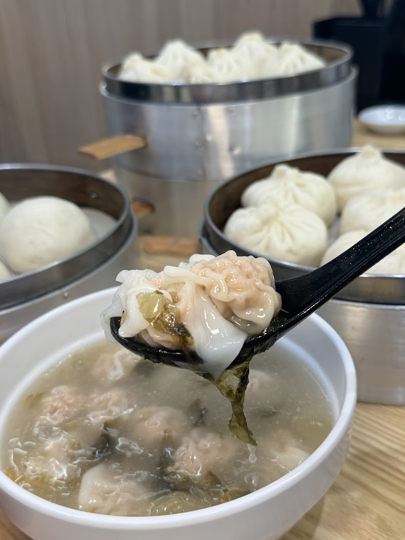 Jenny ‘s Bun photo 7