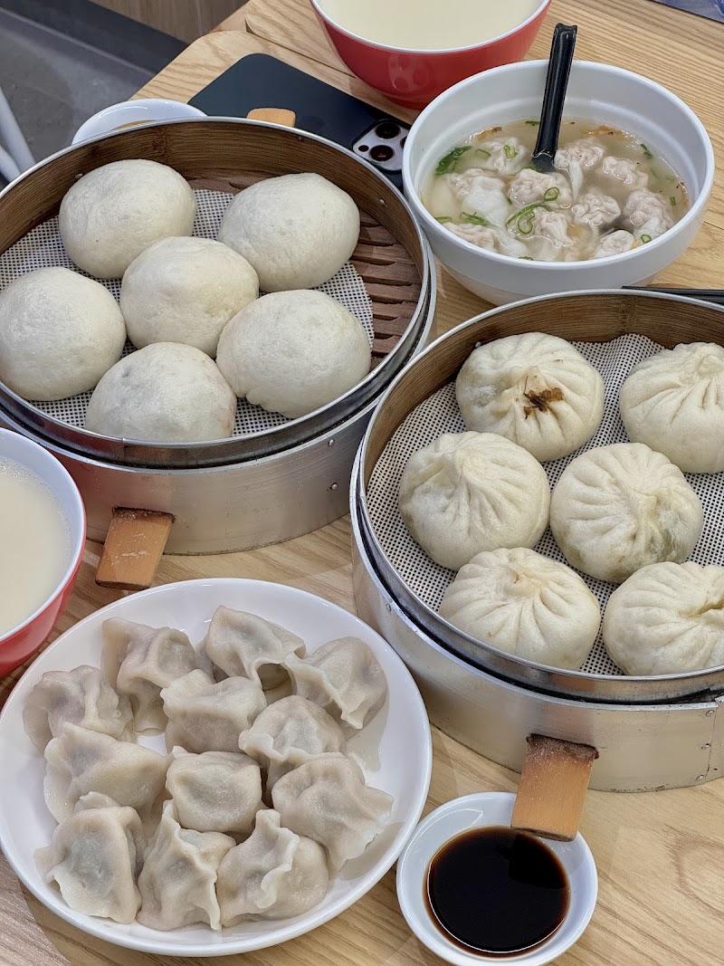 Jenny ‘s Bun photo 4