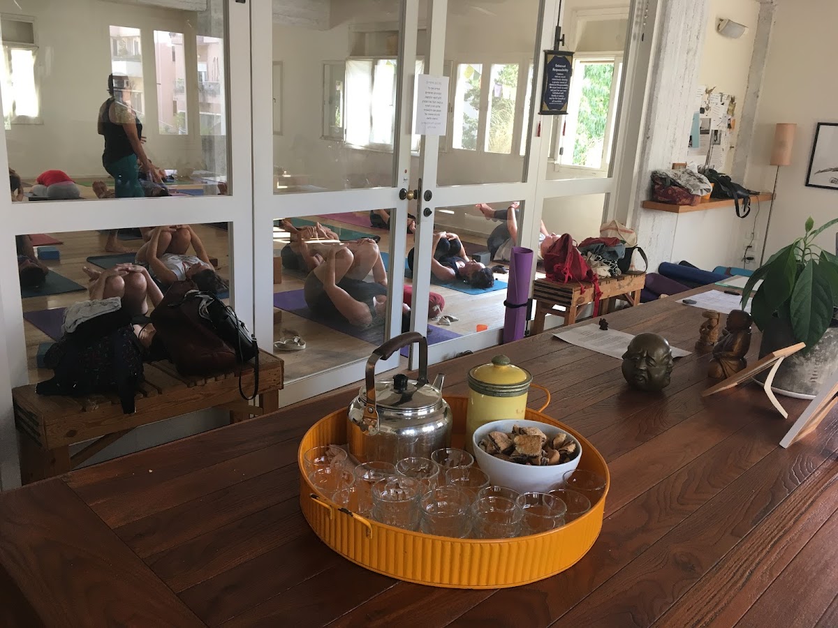 Yoga Levontin - יוגה לבונטין — 3