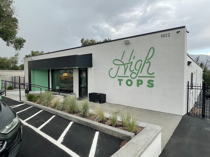Video tour of HighTops Recreational & Medical Marijuana Dispensary - Royer retail environment