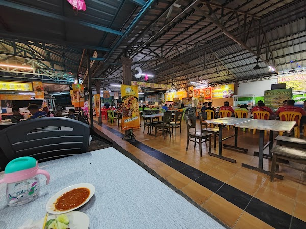 B'Cik Corner-Overloaded