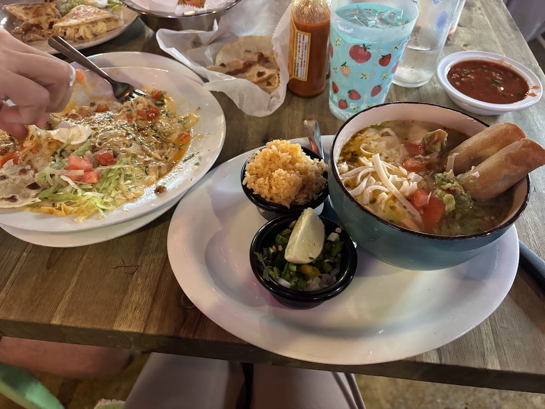 Santi’s West Ashley photo 3