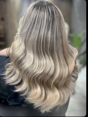 Bee-Luxe hair & beauty