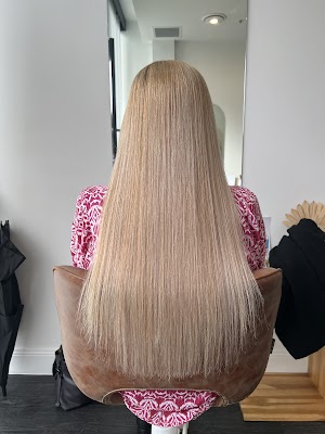 The Straightening Salon photo 2