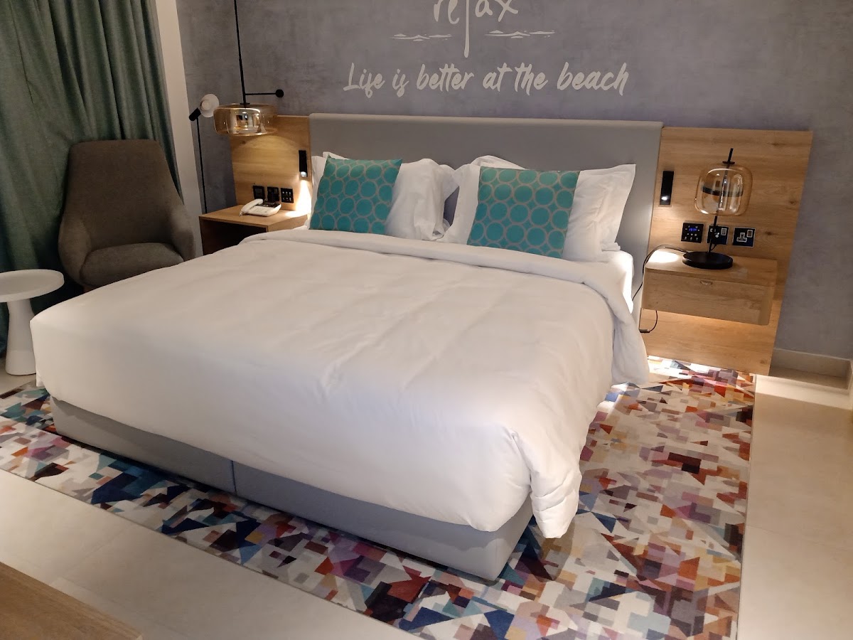 NH Collection Dubai The Palm 2