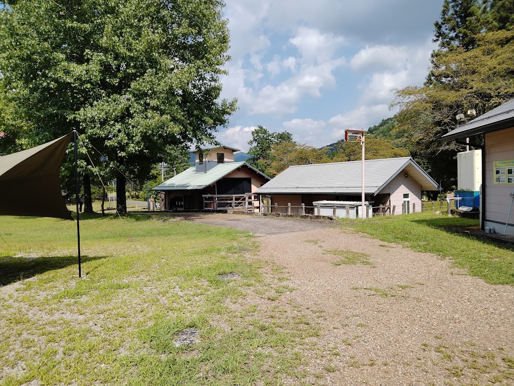 和良川公園オートキャンプ場