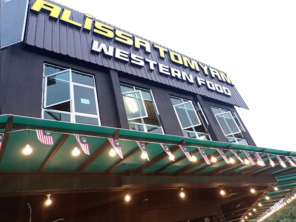 Alissa Tomyam Western Food - Photo 1