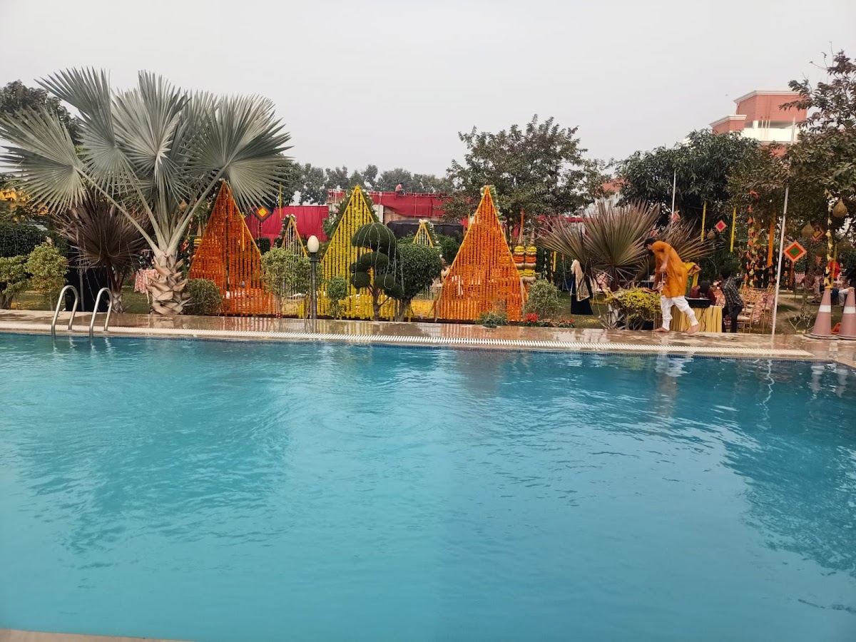 Green Banaras — 4