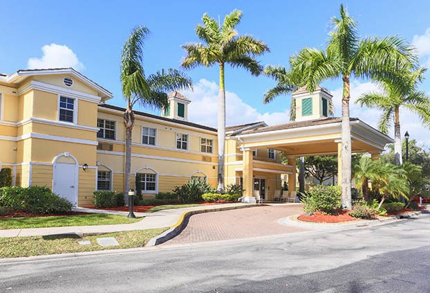 Aston Gardens At Parkland Commons