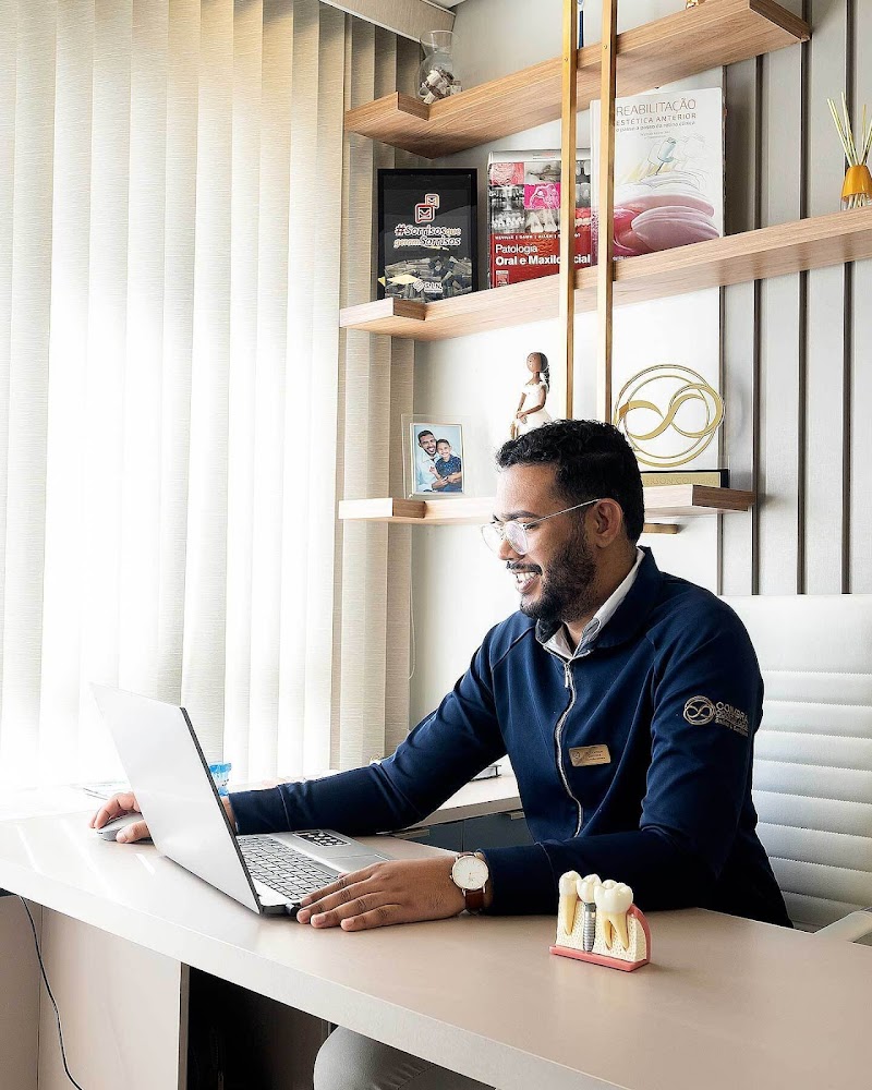 Implantes Dentários | Dentista | Clínica Coimbra Odontologia | Nova Iguaçu RJ - foto 4