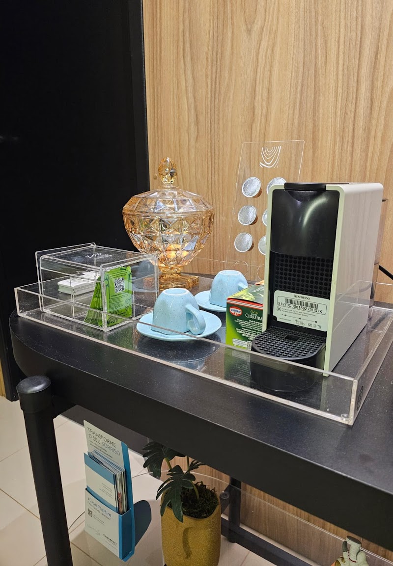 Drª Mariana Wanderley Costa - Cirurgiã-dentista - foto 3