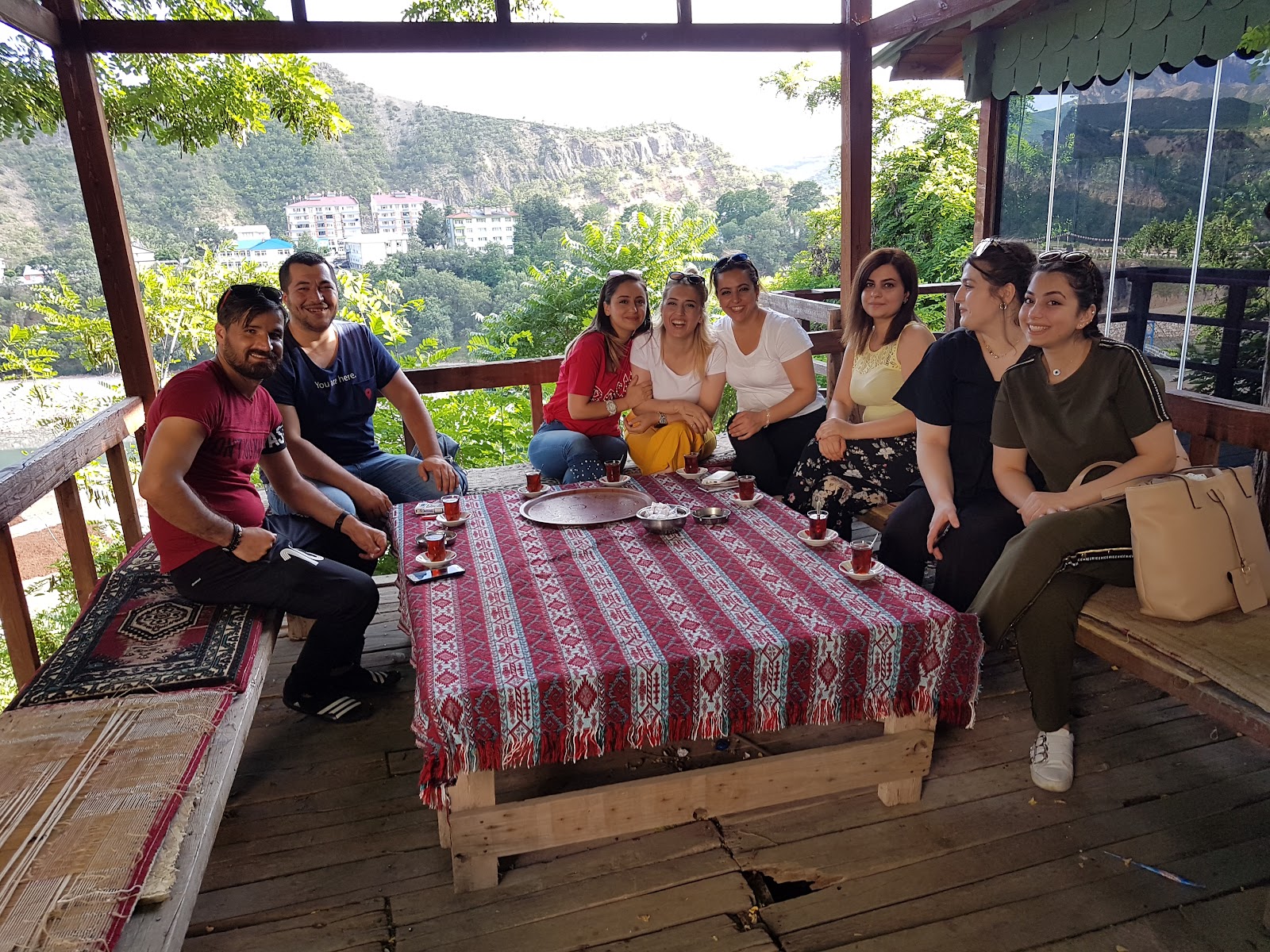 Duo Tırs Aile Çaybahçesi mekanı
