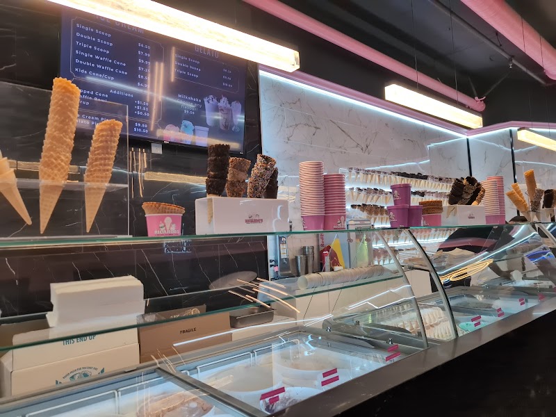 Ricardo's (Bubble Tea, Ice Cream, Coffee) - White Rock photo 3