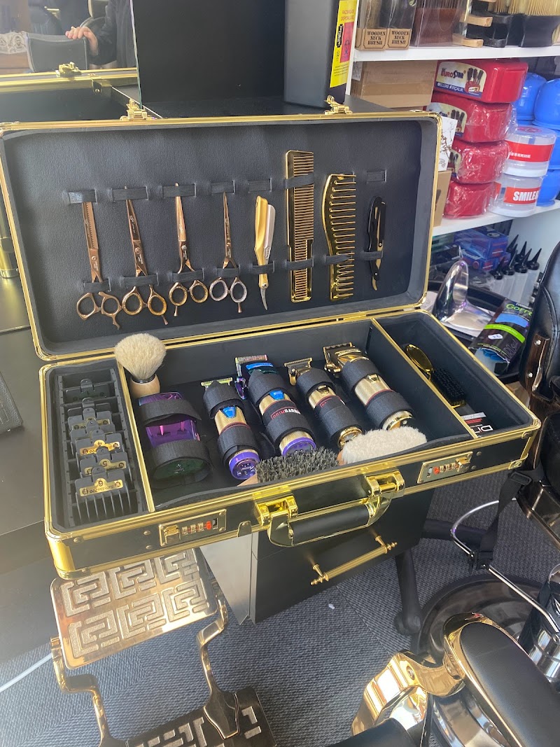 S&A BARBERSHOP — photo 4