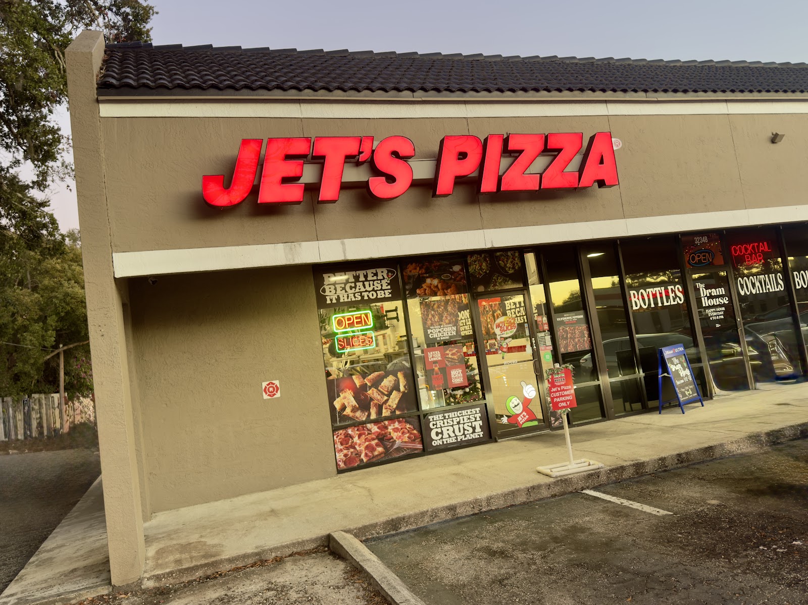 Jet's Pizza