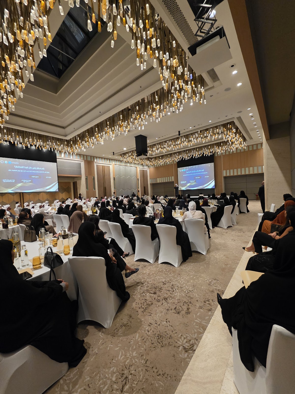 Mandarin Ballroom 4