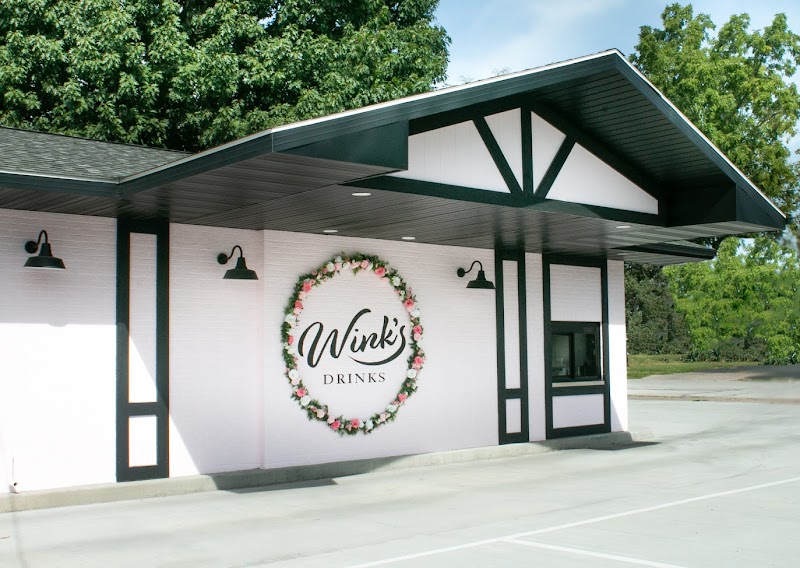 Wink's Drinks photo 1