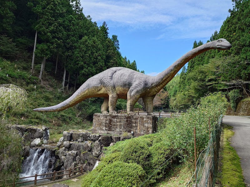 小原洞窟恐竜ランド