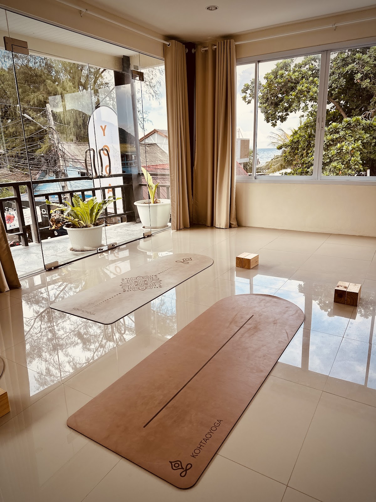 KOH TAO YOGA - Yoga & Wellness Center — 4