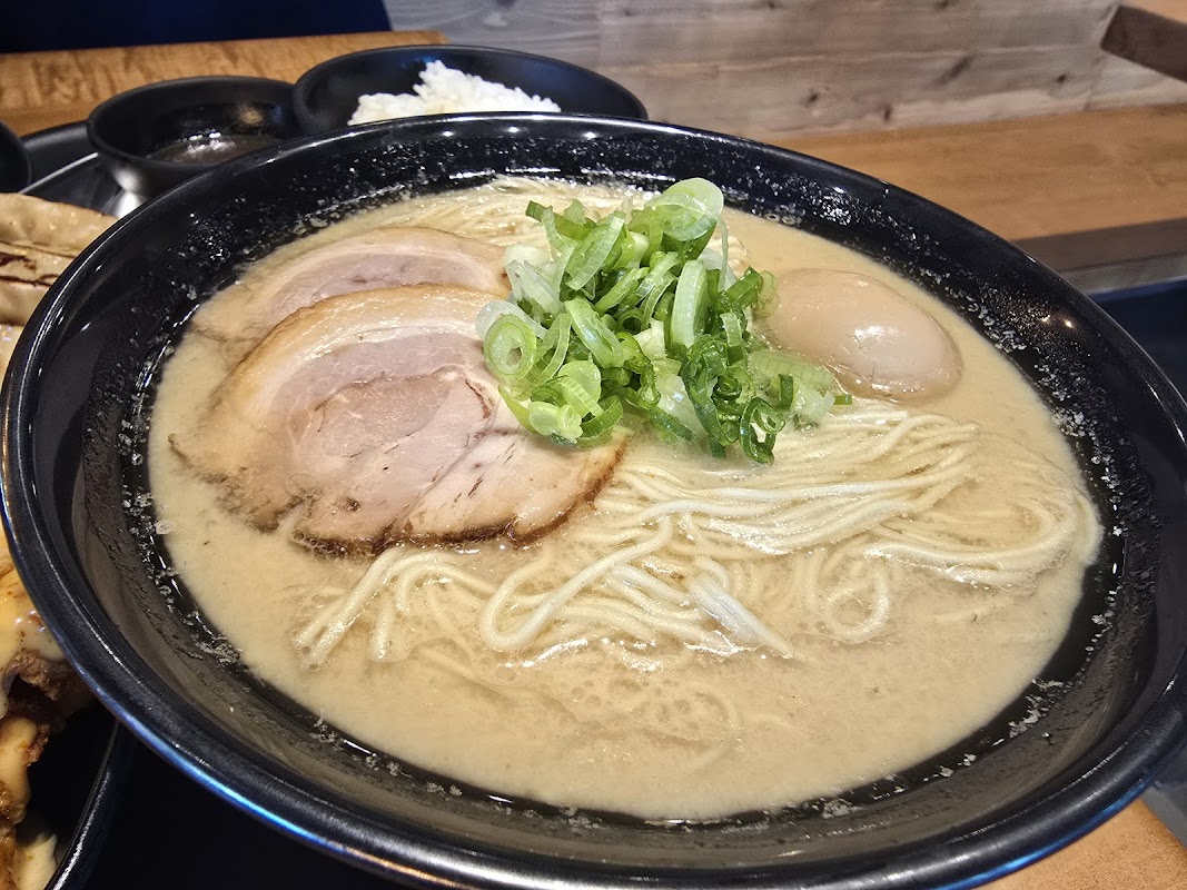 Hachiya Ramen - Mt. Pleasant photo 3