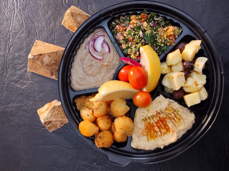 La Meca Shawarma Comida Árabes Catering photo 2