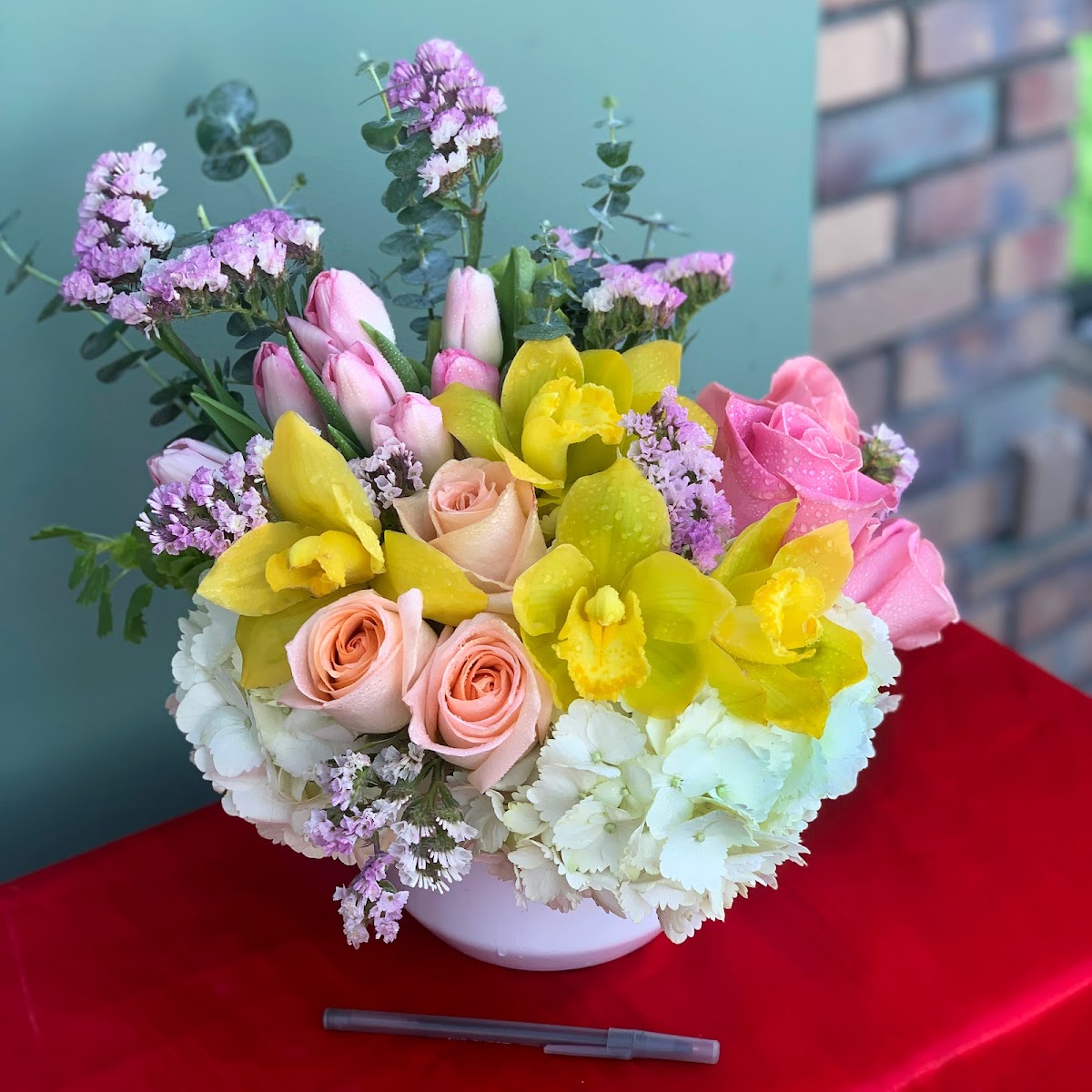 American Flowers: Google Places image 2