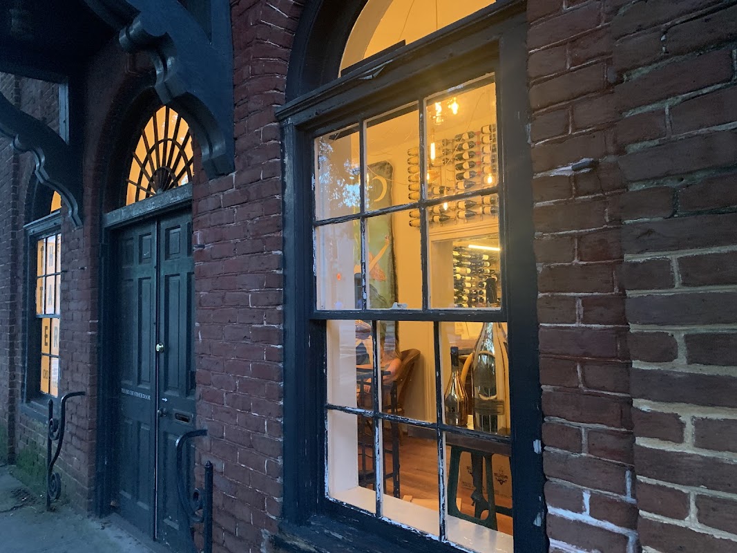 The Tavern at Rainbow Row