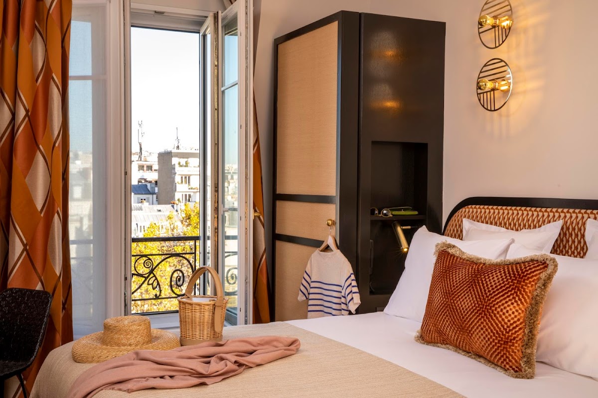 Grand Hôtel Chicago - Paris 17e, vue extérieure